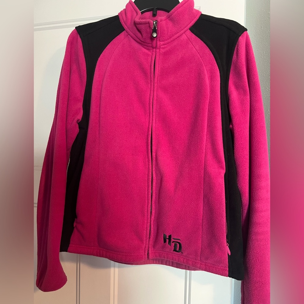 Harley Davidson pink, fleece jacket with zipper pockets. Size large.